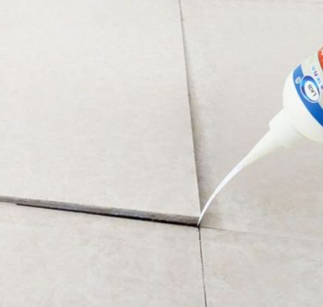 德惠瓷砖空鼓维修公司分享卫生间瓷砖脱落的原因可能有以下几点